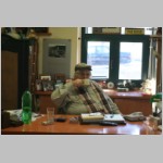 620 ...Iliakos. Der ist mindestens so knorrig wie ne alte Olive, ausserdem Philosoph..JPG 620 ...Iliakos. Der ist mindestens so knorrig wie ne alte Olive, ausserdem Philosoph..JPG